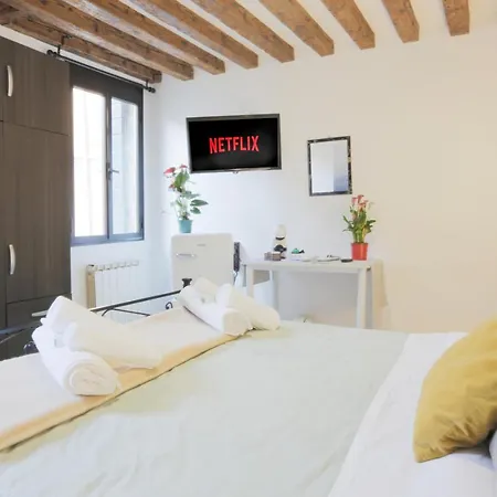 Santa Croce Guest House-3