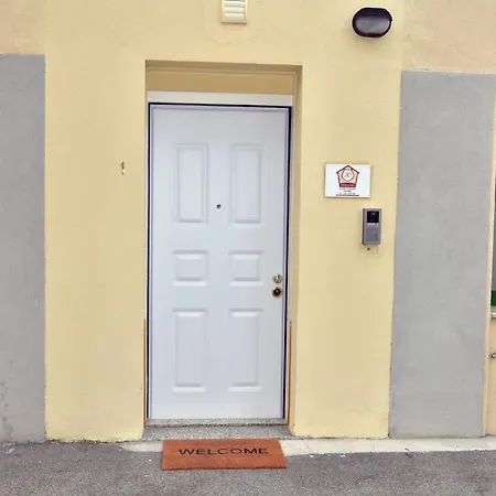 A San Lazzaro Rooms-2