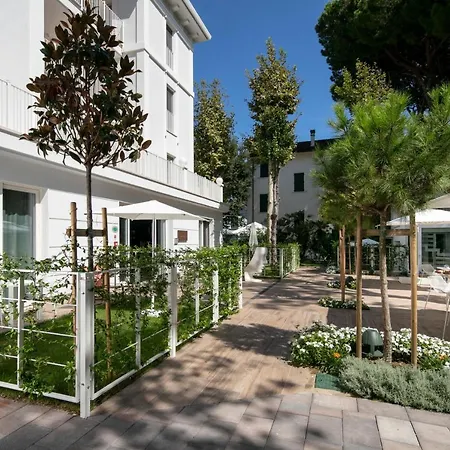 Elegance Riccione-3