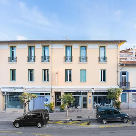 Hotel De Belgique à Menton-3