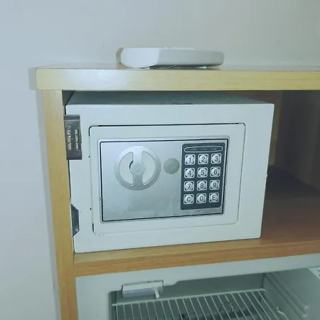 Camere e appartamenti con ingresso indipendente Hotel Le Terrazze-3