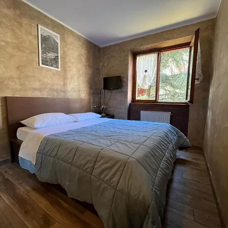 San Luigi - Rooms & Apartments-2