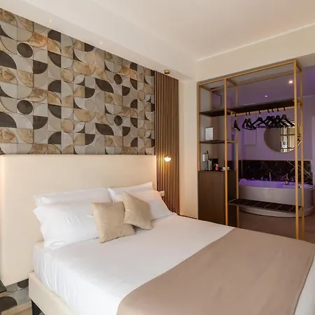 Albadea Suites&Jacuzzi-3