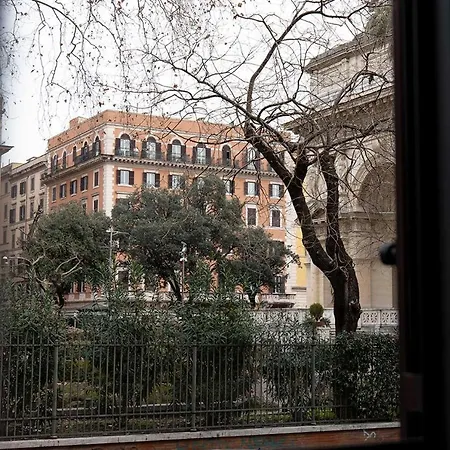 Smart Guesthouse Termini-2