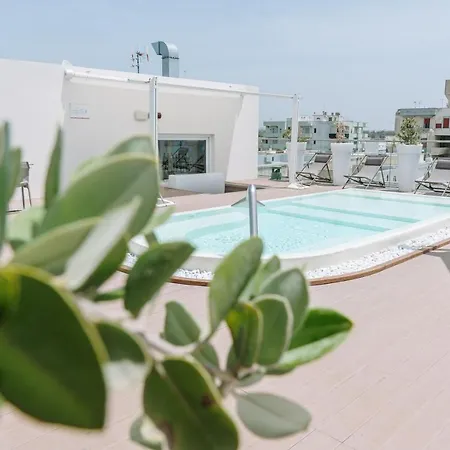 M&F Hotel-3
