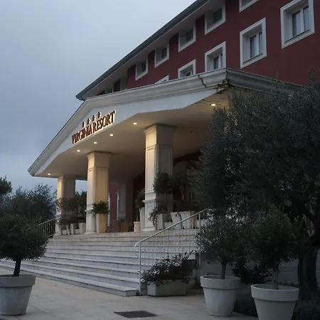 Virginia Resort & Spa - Adults Only-3
