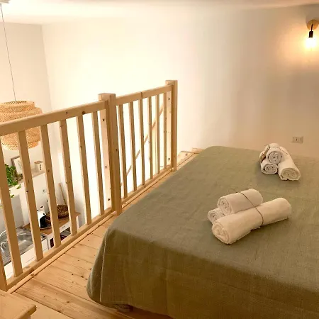 Elicriso Home-3