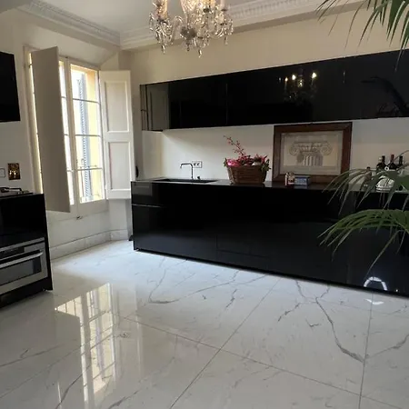 Castiglione 27 Luxury Suite-2