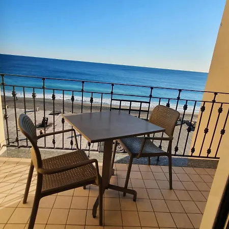 Lido Resort-2