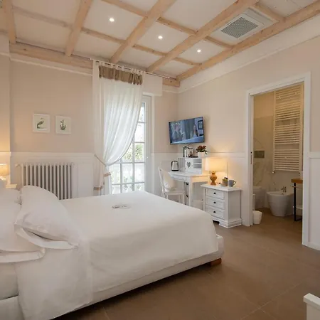 Villa Luce Assisi Rooms&Suites-3