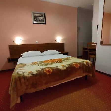 Hotel Sorriso-2