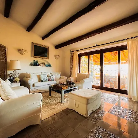 Sardinian Luxury Hospitality - Villa Fuli Rooms&more-3