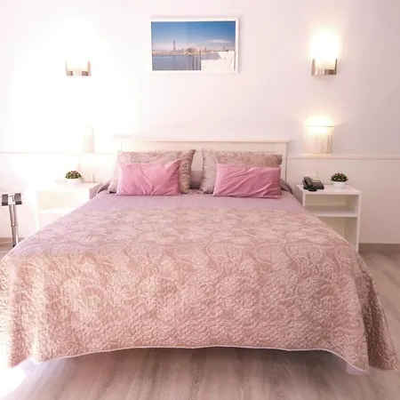 Hostal Ramos-3