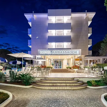 Hotel Ambassador Meuble-2