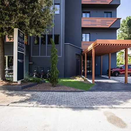 Residence 9 Line-3