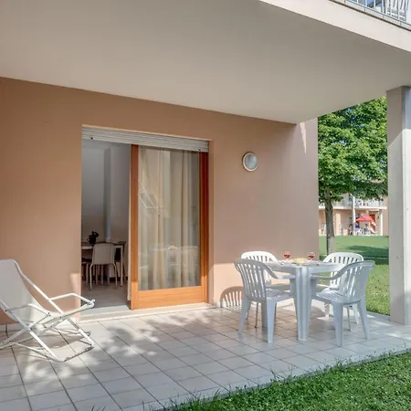 Residence Villaggio Tiglio-3