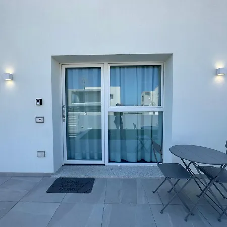 Artemisia Home-3