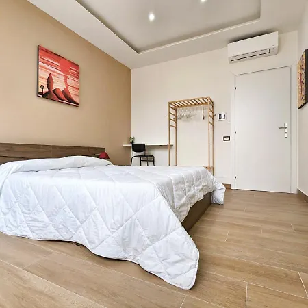 Vespucci Rooms-3