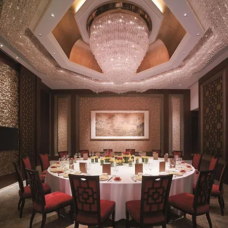 Kowloon Shangri-La, Hong Kong-3