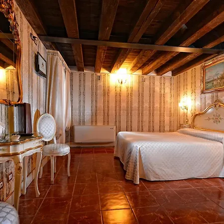 Residenza Hotel San Maurizio-3