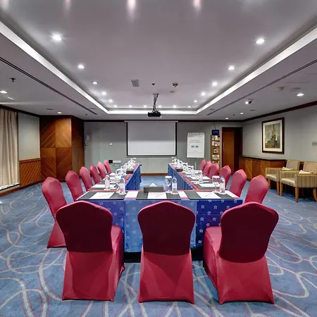 Orchid Hotel Al Barsha "Formerly Golden Tulip Hotel Al Barsha"-3