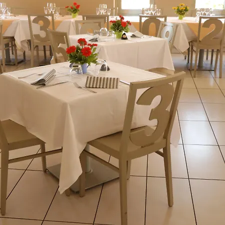 Hotel Ancora-3