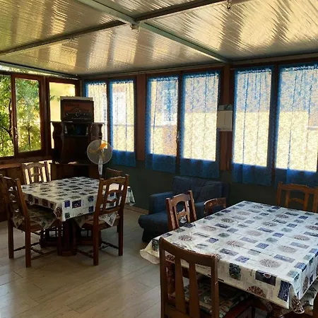 Villa Elena-2