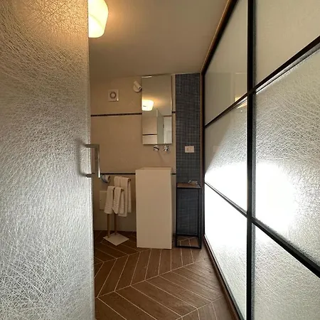 View Room-3