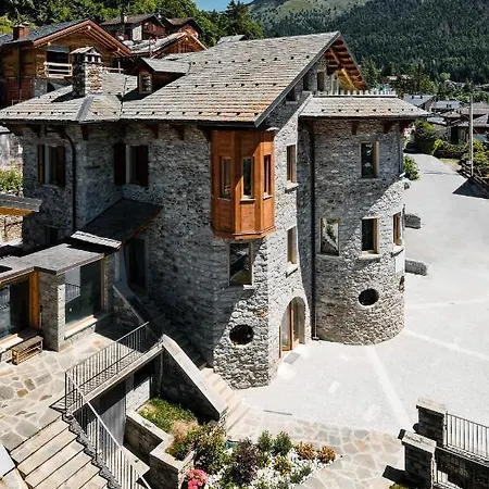 Grey Castle garnì&suite-2