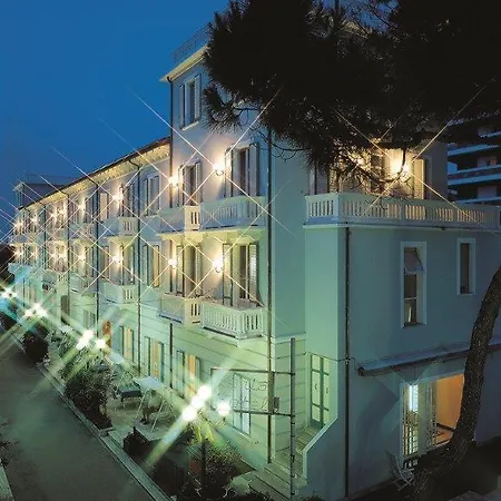 Hotel Loris - Valentini Family Village-2