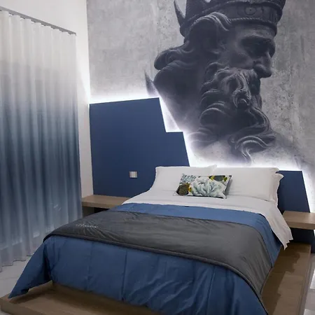 Lauria Luxury Room-2