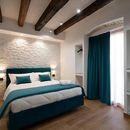 Sofi' Center Rooms-2
