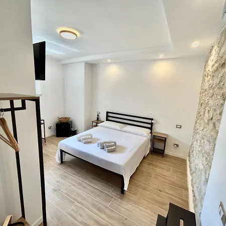 Sperlonga Sul Mare - UN LETTO IDEALE-3