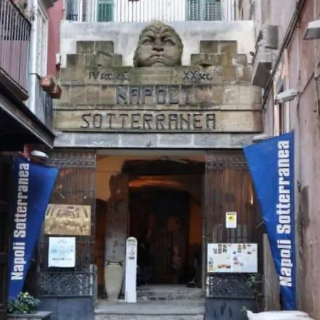 Depandance Vania Napoli-2