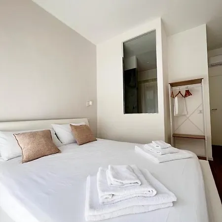 Finella Charming Rooms-2