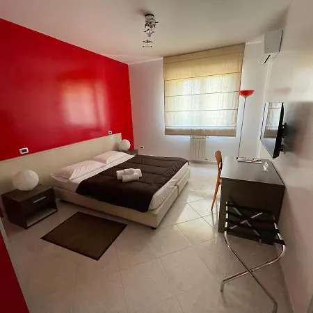 B&B Elia'S-3