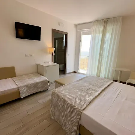 Hotel Nizza Frontemare-3