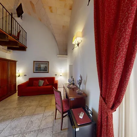 Relais Reggia Domizia-2