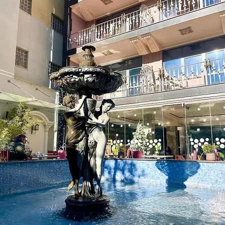 Hotel Elysee-3