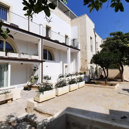 Palazzo Ricciardi Residence-3