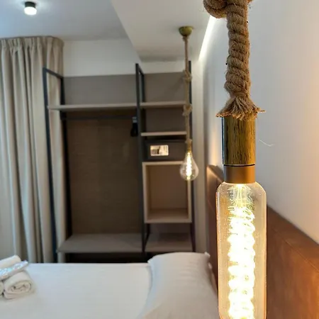 Amani Chic Rooms-3