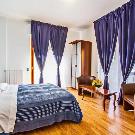 Mammasisi Rooms-3