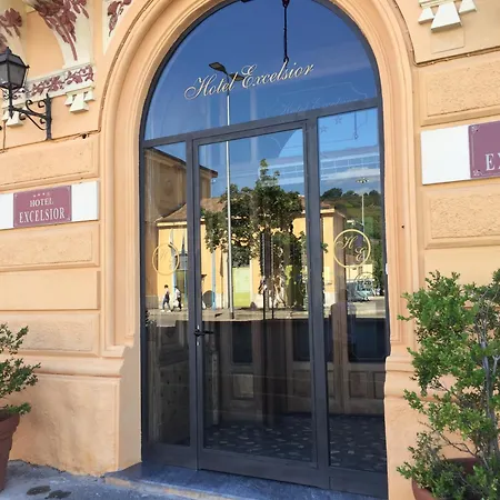 Hotel Excelsior-2