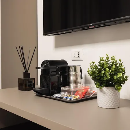 Luxury Station Suite-2