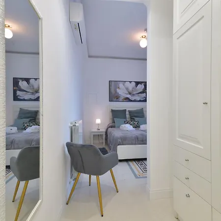 Trinita Rooms-2