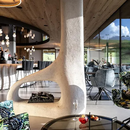 Hotel Santner Alpine Sport & Relax-2