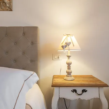 Dimoras Boutique Rooms-2