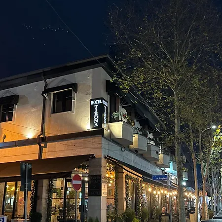 Hotel Tirona-2