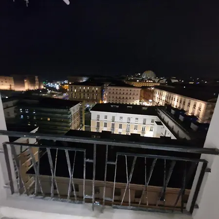 Neapolitan Skyscraper Suites-3