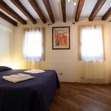 Veneziacentopercento Rooms-3